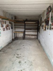 garáž Lesná